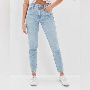 AE “strigid” straight leg jeans